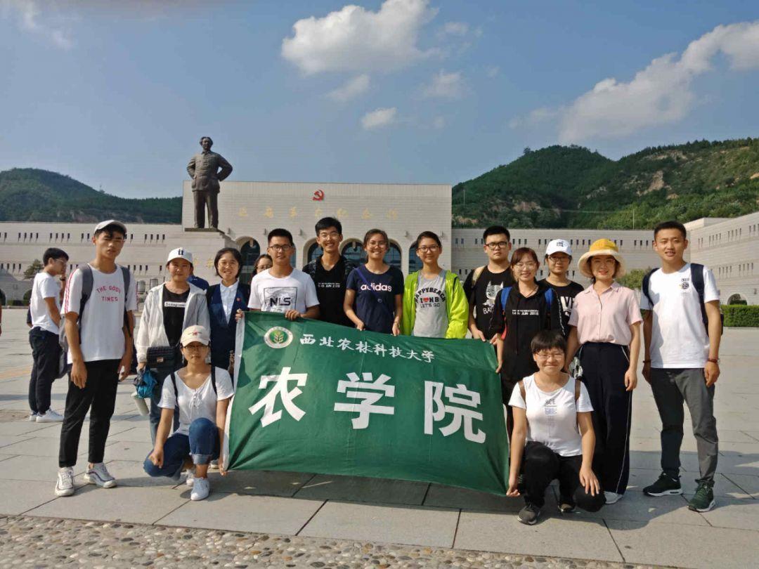 一艘斯里兰卡拖网渔船在阿拉伯海遭索马里海盗劫持